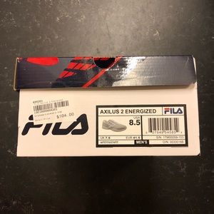 Men's FILA Axilus 2 Energized WhiteSilver NWT Men's FILA Axilus 2 Energized WhiteSilver NWT